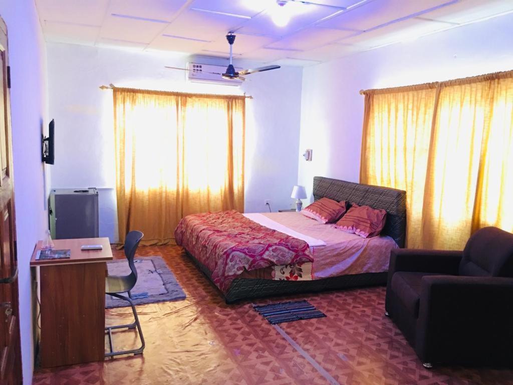 Feel At Home & Be Close To The Labadi Beach Acra Exterior foto